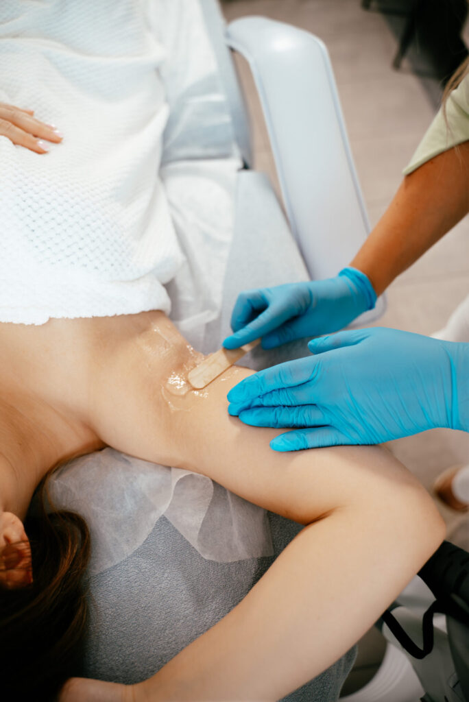 Epilacja laserowa w Bełchatowie – jak przygotować się do zabiegu?